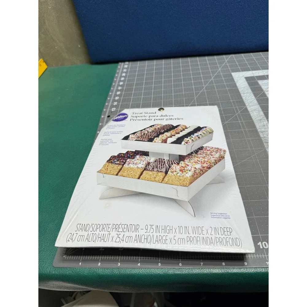 2 Wilton 2‎ Tier Treat Stand 9.75 High 10